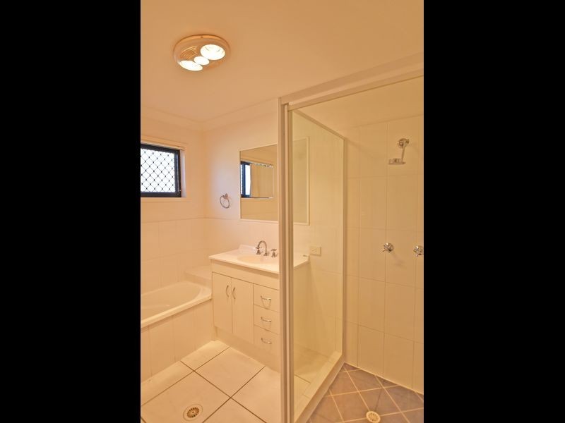 50 Summerhill Drive, Morayfield QLD 4506