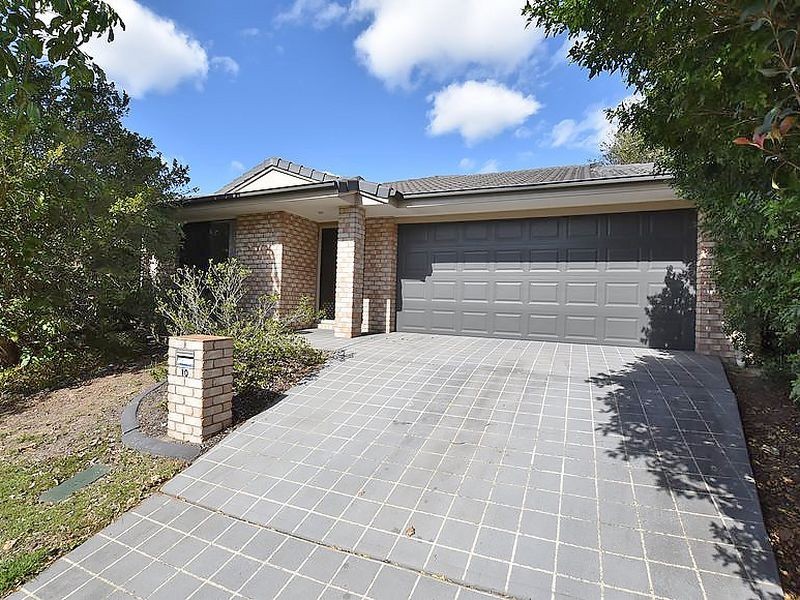 10 Diamond Avenue, Kallangur QLD 4503