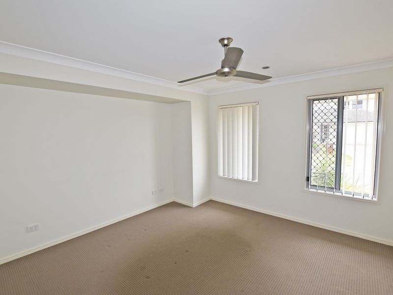 5 Toby Close, Kallangur QLD 4503