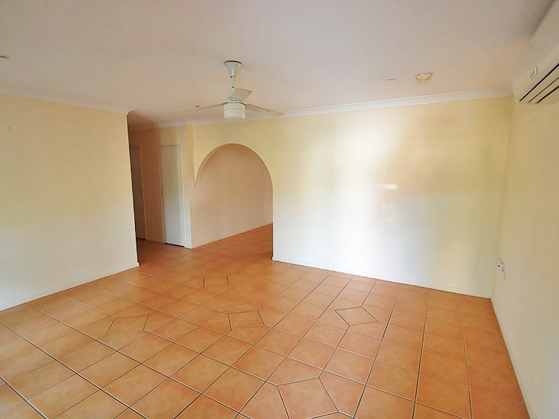 1 Maurice Street, Kallangur QLD 4503