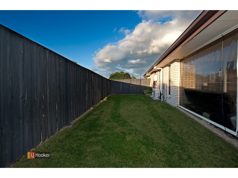 23 Severn Crescent, North Lakes QLD 4509