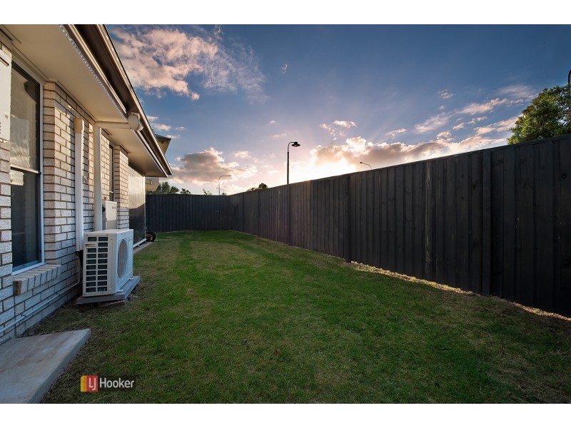 23 Severn Crescent, North Lakes QLD 4509
