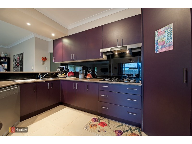 4 Brookfield Street, North Lakes QLD 4509