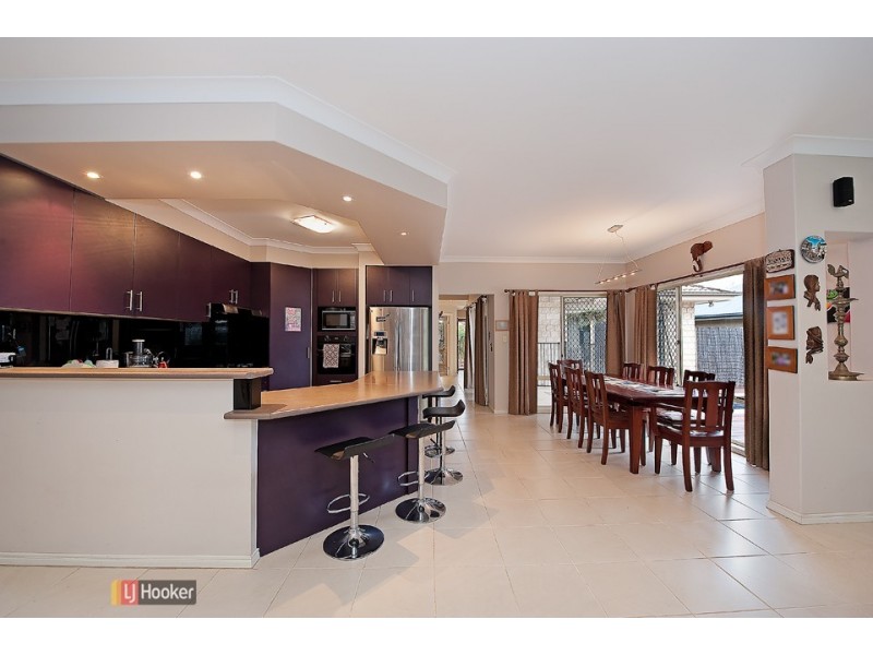 4 Brookfield Street, North Lakes QLD 4509