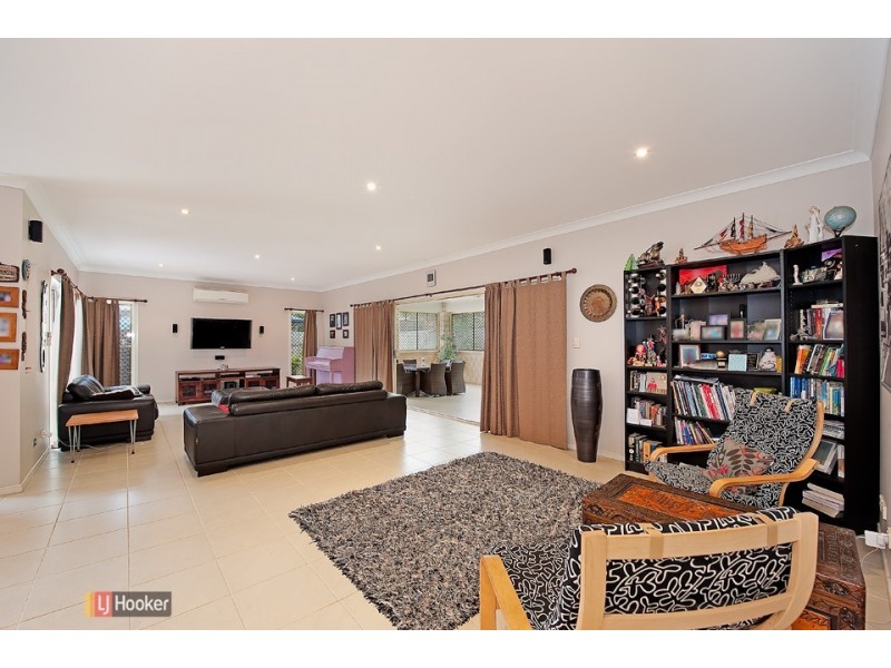 4 Brookfield Street, North Lakes QLD 4509