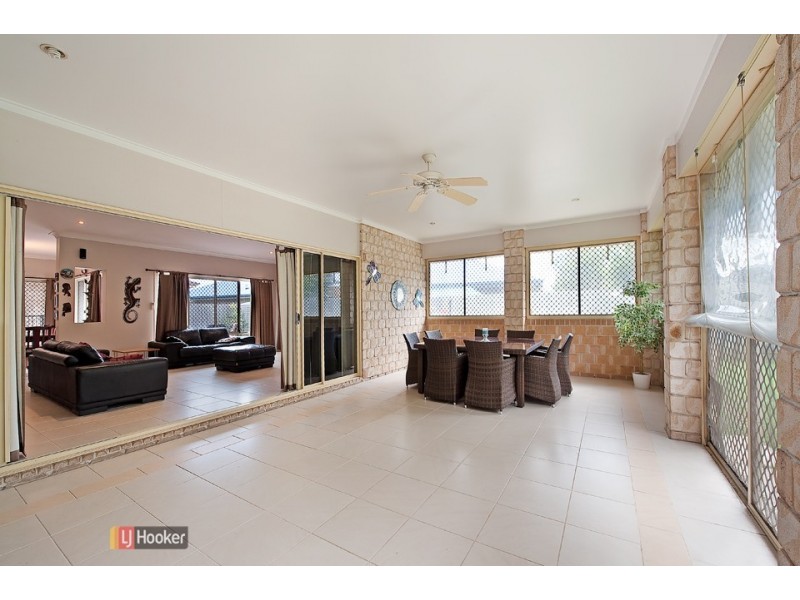 4 Brookfield Street, North Lakes QLD 4509