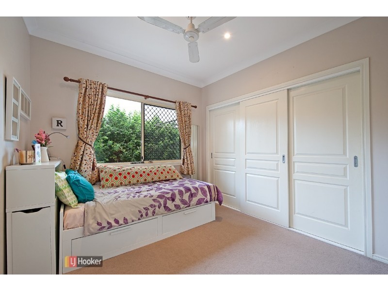 4 Brookfield Street, North Lakes QLD 4509