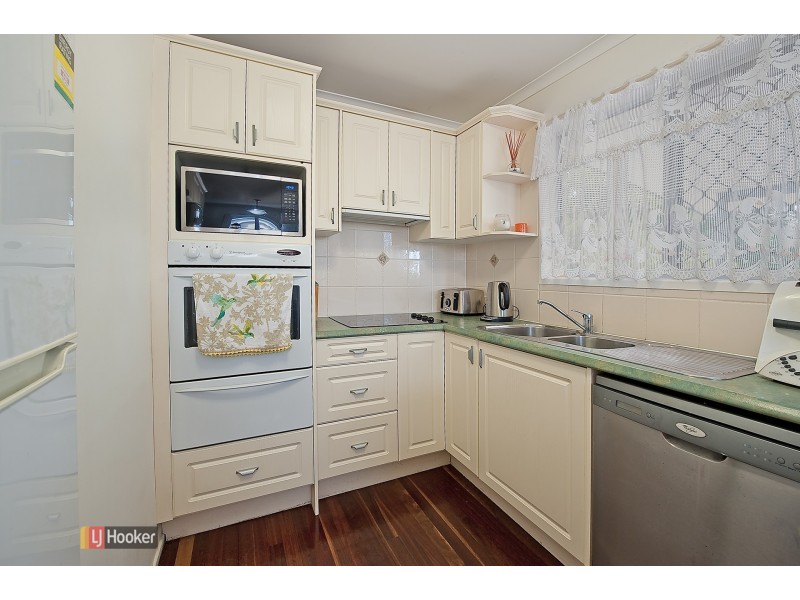 8 Spring Street, Deception Bay QLD 4508