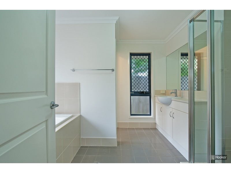14 Whiteface Street, Mango Hill QLD 4509