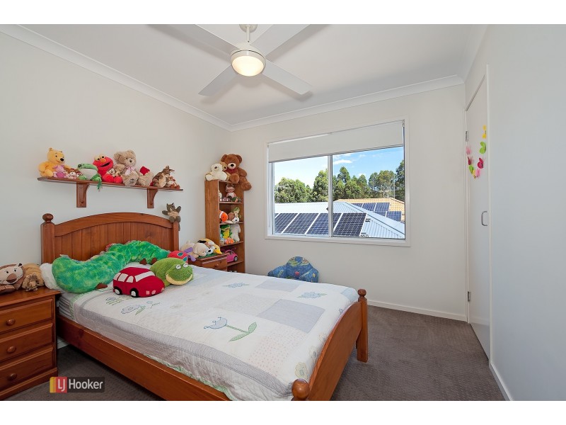 8 Satinash Court, North Lakes QLD 4509
