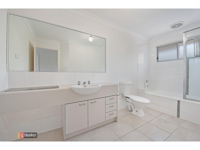 Unit 2/1 Archer Close, North Lakes QLD 4509