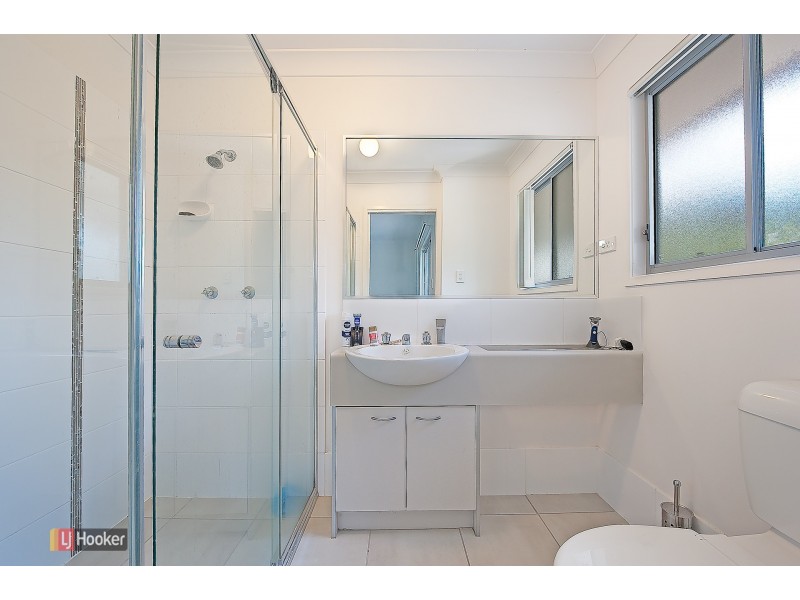 Unit 2/1 Archer Close, North Lakes QLD 4509