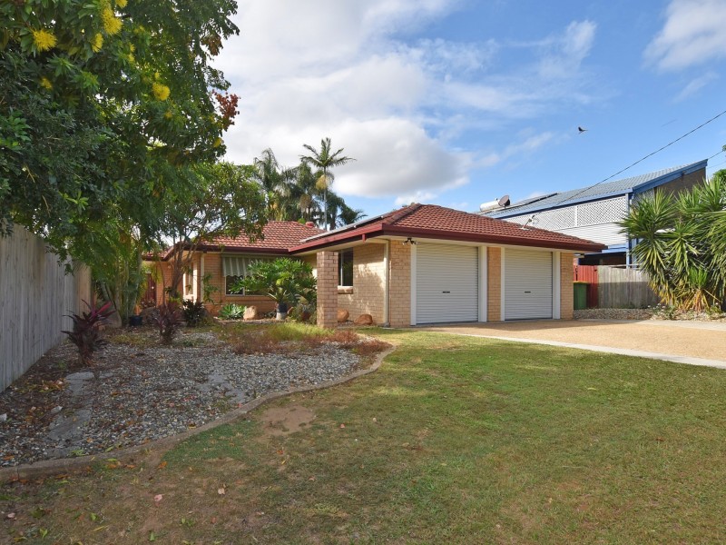 37 Melinda Court, Kallangur QLD 4503