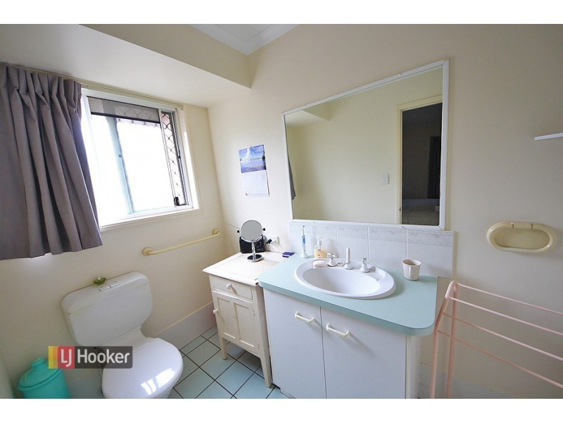 44 Mountain Blue Drive, Kallangur QLD 4503