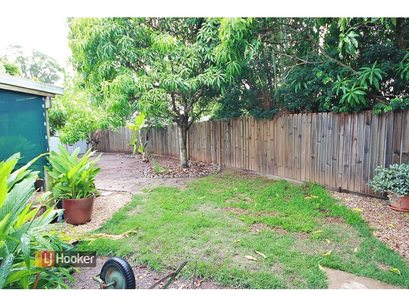 44 Mountain Blue Drive, Kallangur QLD 4503