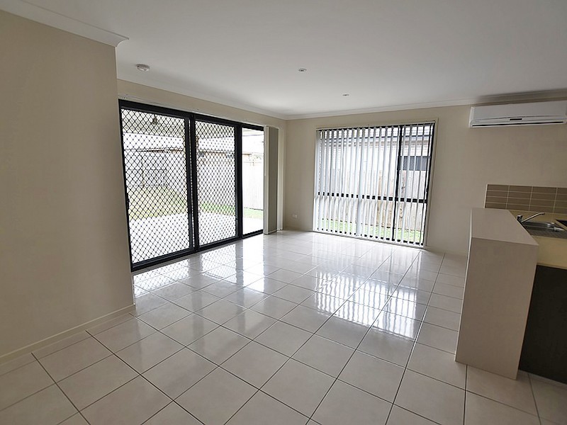 23 Edmund Circuit, North Lakes QLD 4509