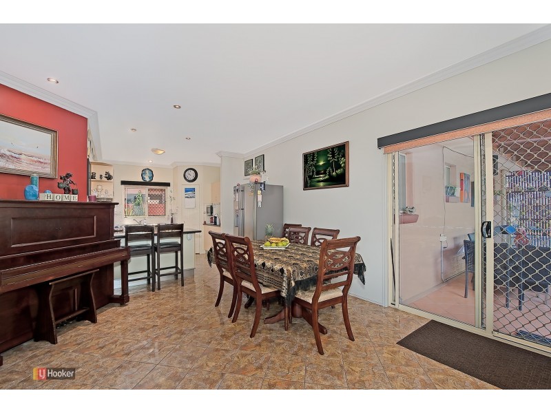 14 Marsh Parade, North Lakes QLD 4509