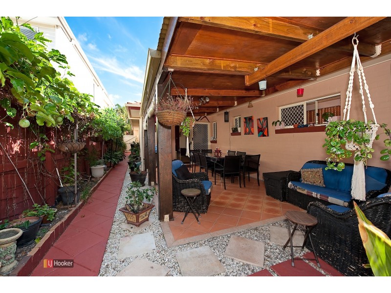 14 Marsh Parade, North Lakes QLD 4509