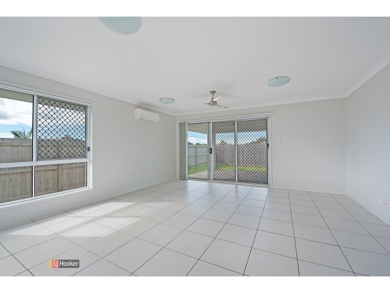1 Dickson Crescent, North Lakes QLD 4509