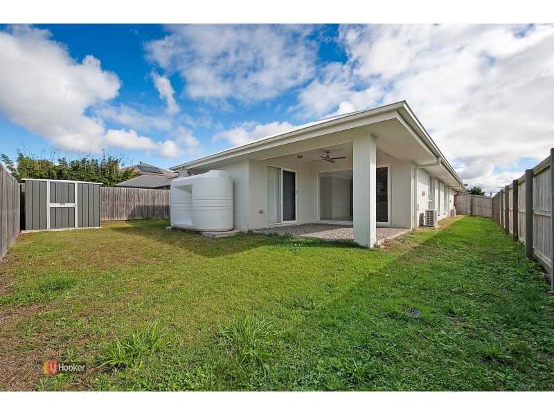 1 Dickson Crescent, North Lakes QLD 4509