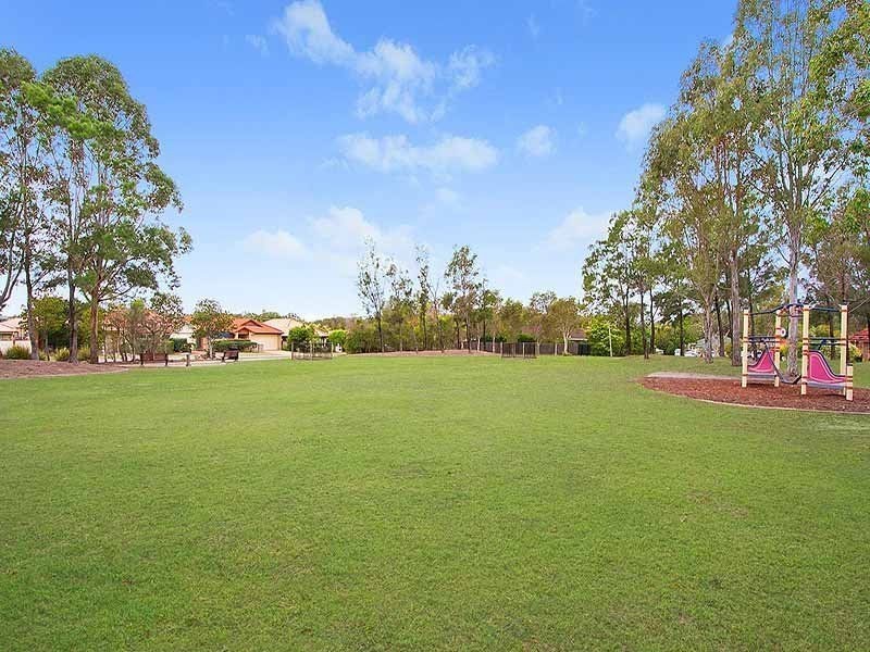 24 Gilbert Street, North Lakes QLD 4509