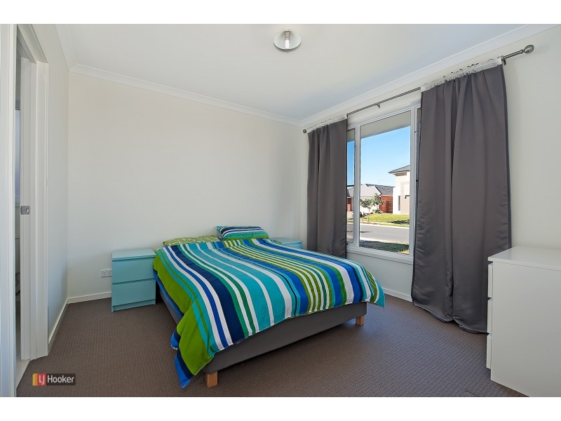 33 Campbell Drive, Mango Hill QLD 4509