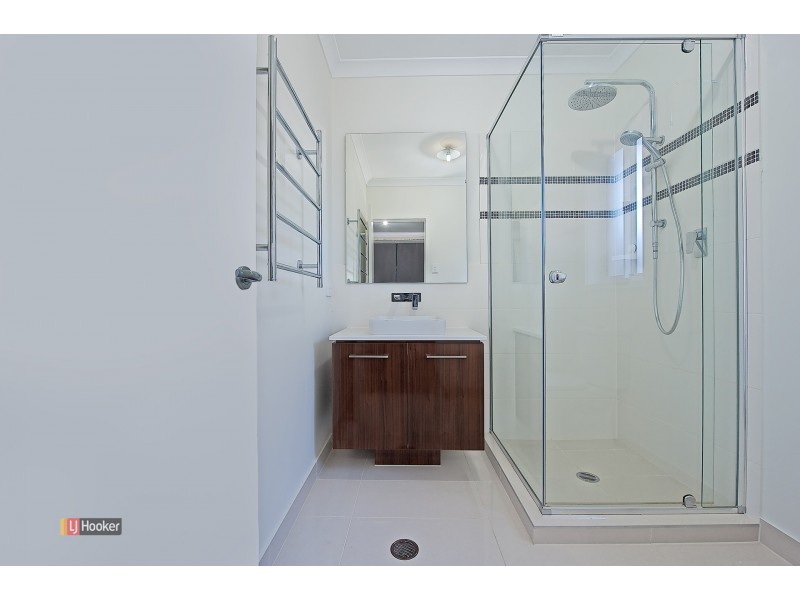 33 Campbell Drive, Mango Hill QLD 4509
