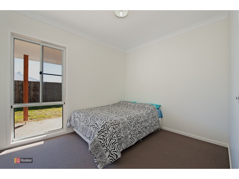 33 Campbell Drive, Mango Hill QLD 4509