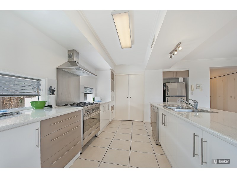10 Franklin Street, North Lakes QLD 4509