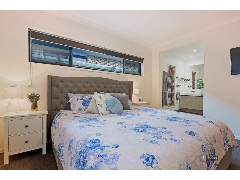 18 Timbury Street, Mango Hill QLD 4509