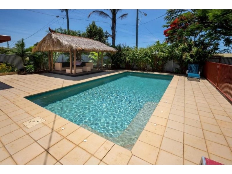 595 Oxley Ave, Scarborough QLD 4020