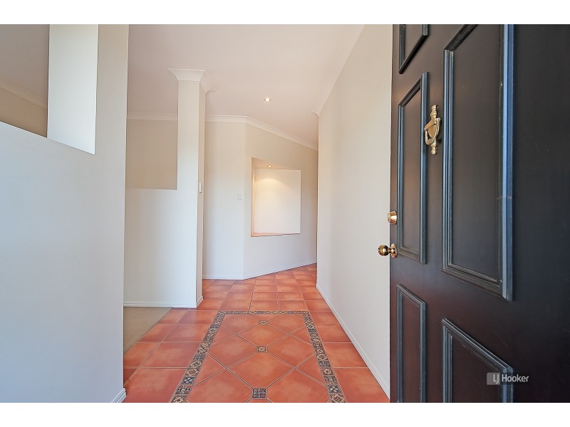 16 Hamersley Court, North Lakes QLD 4509