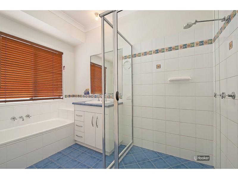 16 Hamersley Court, North Lakes QLD 4509