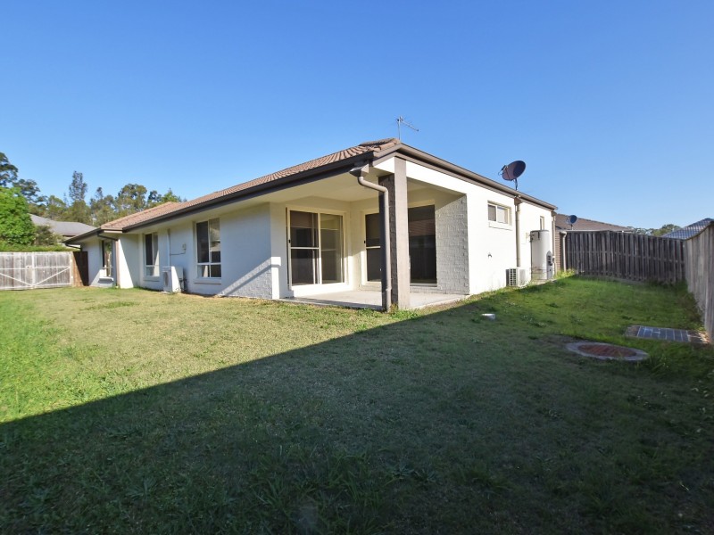 27 Desmond Street, Narangba QLD 4504