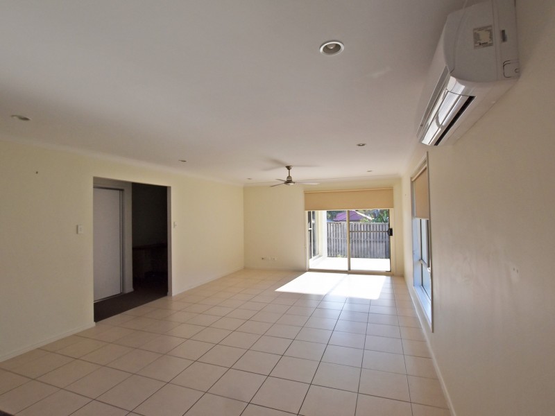 27 Desmond Street, Narangba QLD 4504