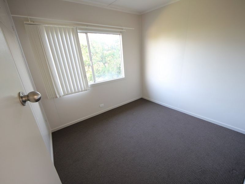 12 Sheehan Street, Kallangur QLD 4503