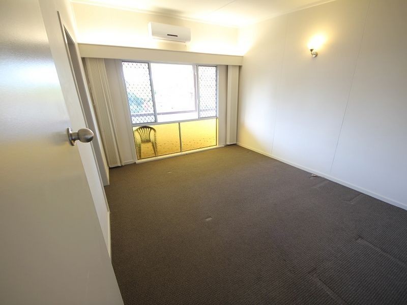 12 Sheehan Street, Kallangur QLD 4503