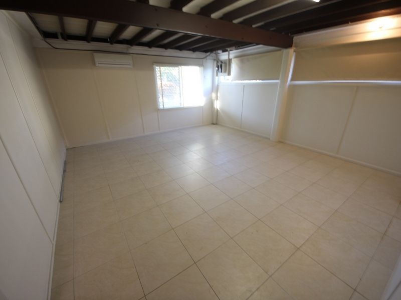 12 Sheehan Street, Kallangur QLD 4503