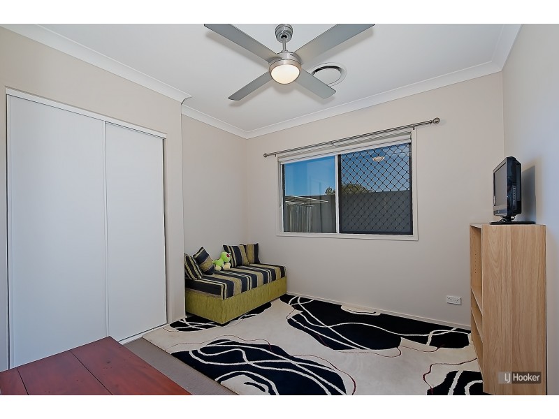 28 Williams Crescent, North Lakes QLD 4509