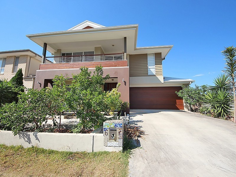 6 Cowen Terrace, North Lakes QLD 4509