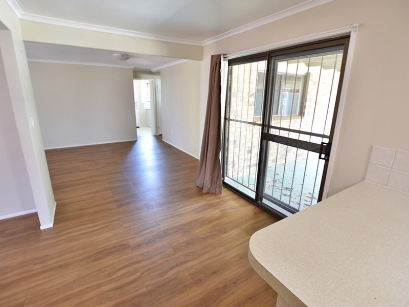 9 Paul St, Kallangur QLD 4503