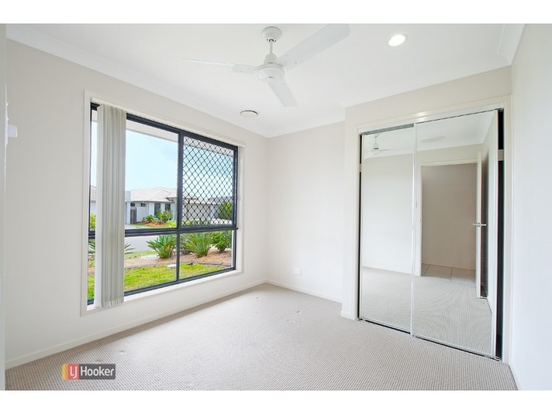 7 Nina Cres, North Lakes QLD 4509