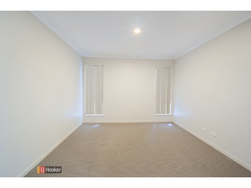 7 Nina Cres, North Lakes QLD 4509