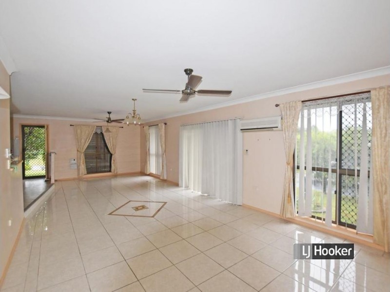 1 Autumn Place, Kallangur QLD 4503