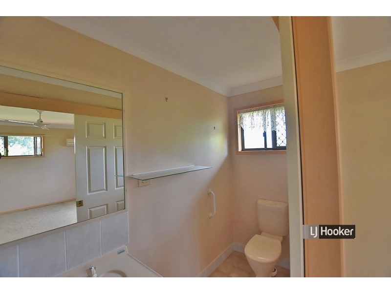 1 Autumn Place, Kallangur QLD 4503