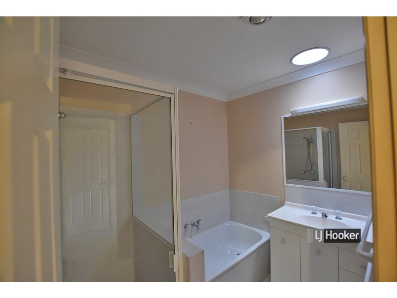 1 Autumn Place, Kallangur QLD 4503