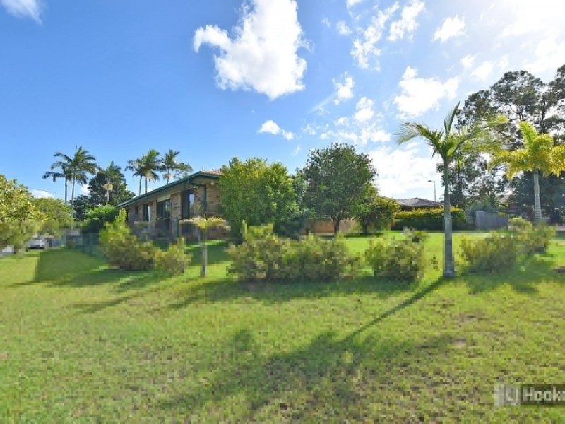 1 Autumn Place, Kallangur QLD 4503