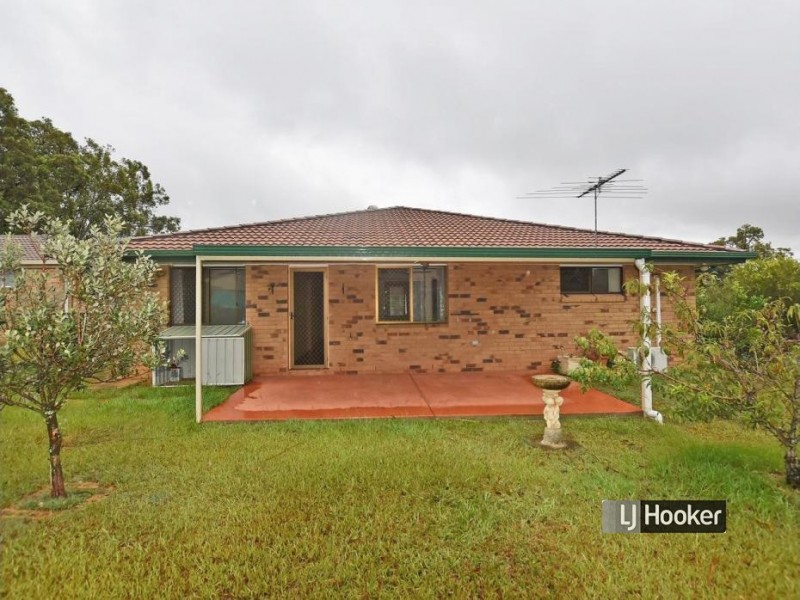 1 Autumn Place, Kallangur QLD 4503