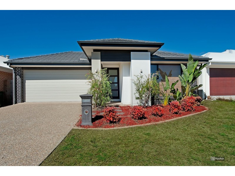 11 Edmund Circuit, North Lakes QLD 4509