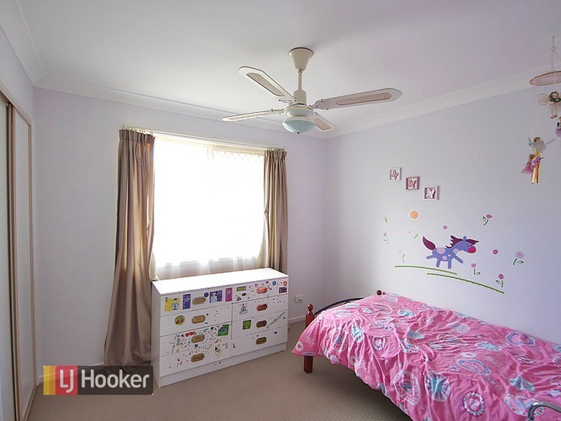 6 Kilsyth Court, Kallangur QLD 4503